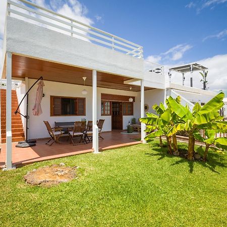 Banana House In Top Location By Tenpropertiesgc Маспаломас Екстериор снимка