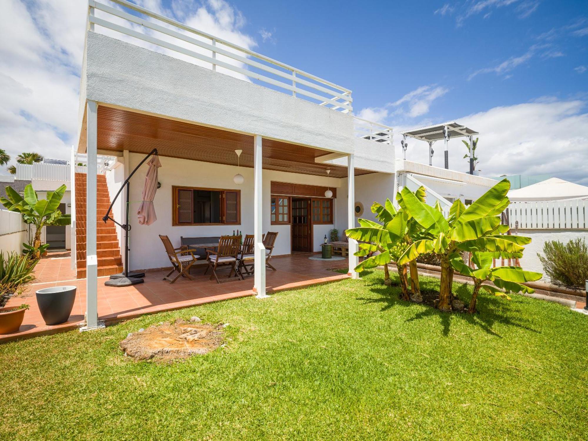 Banana House In Top Location By Tenpropertiesgc Маспаломас Екстериор снимка